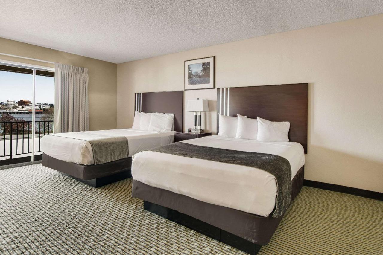 Rodeway Inn & Suites Portland - Jantzen Beach Exterior foto