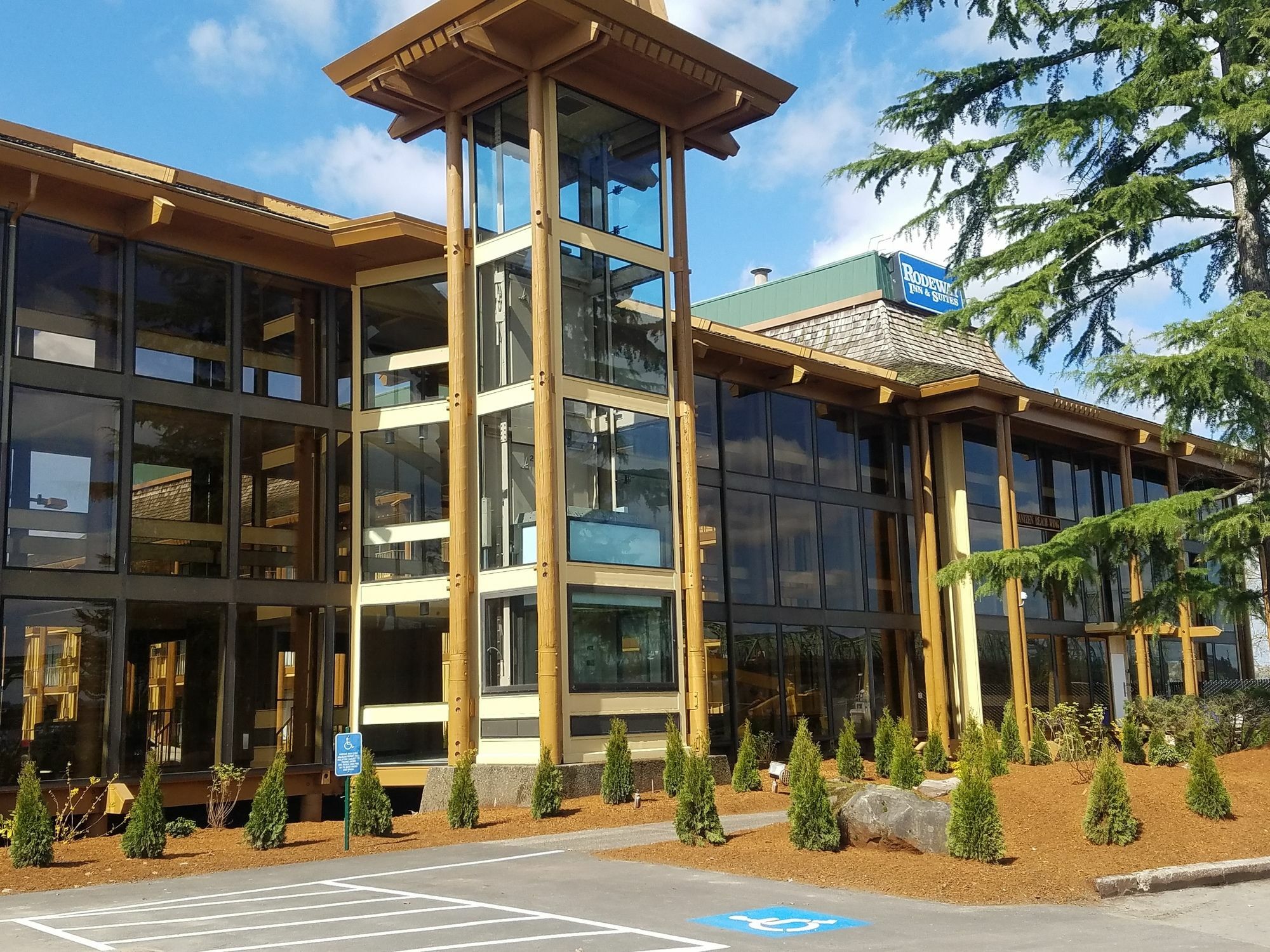 Rodeway Inn & Suites Portland - Jantzen Beach Exterior foto